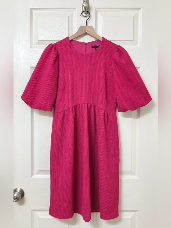 Maggy London Dresses & Skirts - Maggy London Pink Seersucker Puff Sleeve Babydoll Mini Dress 6 Summer Resort